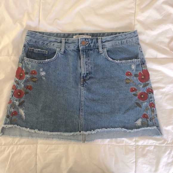 Zara Dresses & Skirts - Zara Z1975 Floral Embroidered Denim Skirt